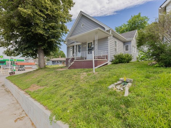 801 E ERIE Street, MISSOURI VALLEY, IA 51555