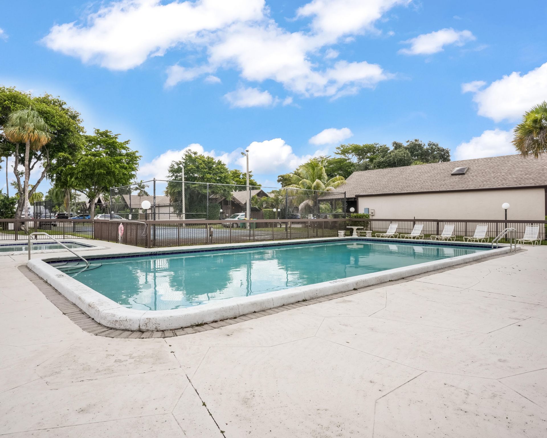 407 N University Drive, Plantation, FL 33324 Photo