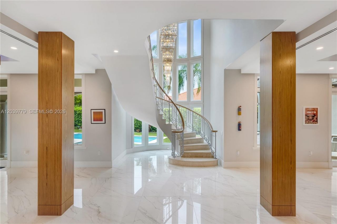 165 Paloma Dr, Coral Gables, FL 33143 Photo