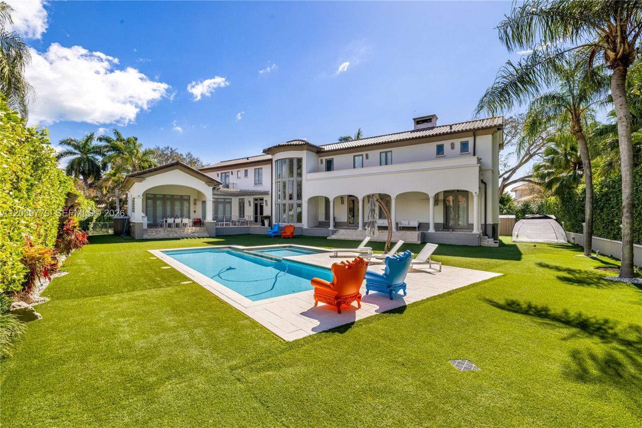 165 Paloma Dr, Coral Gables, FL 33143 Photo