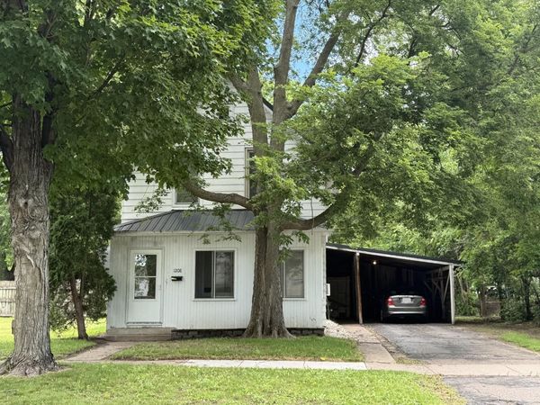 1208 7th Street E, Menomonie, WI 54751
