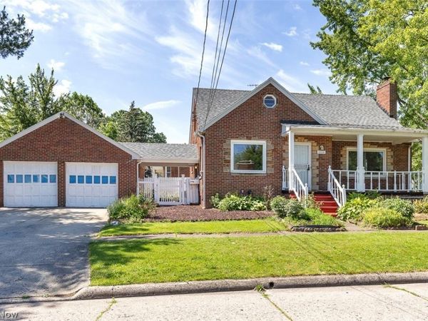 3203 Oakdale Avenue , Lorain, OH 44055