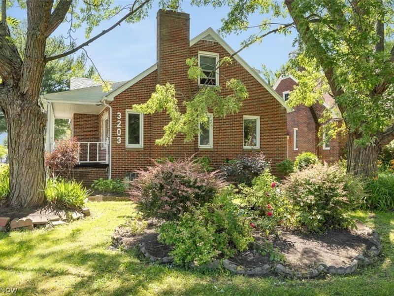 3203 Oakdale Avenue, Lorain, OH 44055 Photo 4