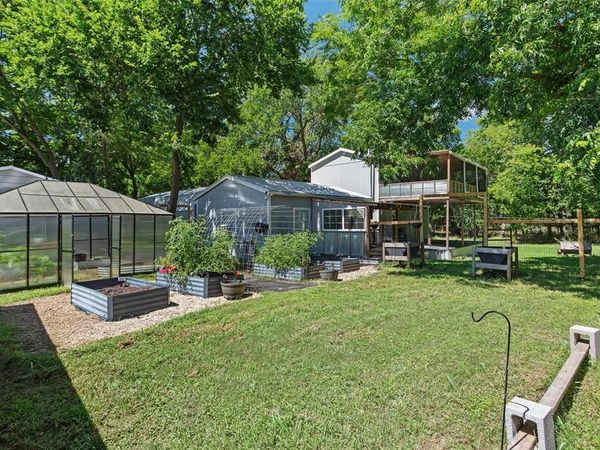 108 Blue Moon Court, Springtown, TX 76082
