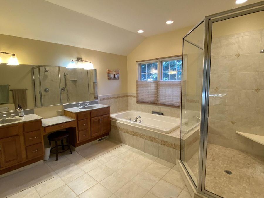 Property Image 175