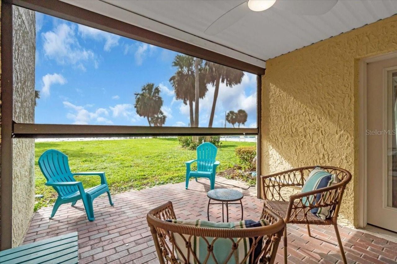7300 Sunshine Skyway Lane S, Unit 107, Saint Petersburg, FL 33711 Photo