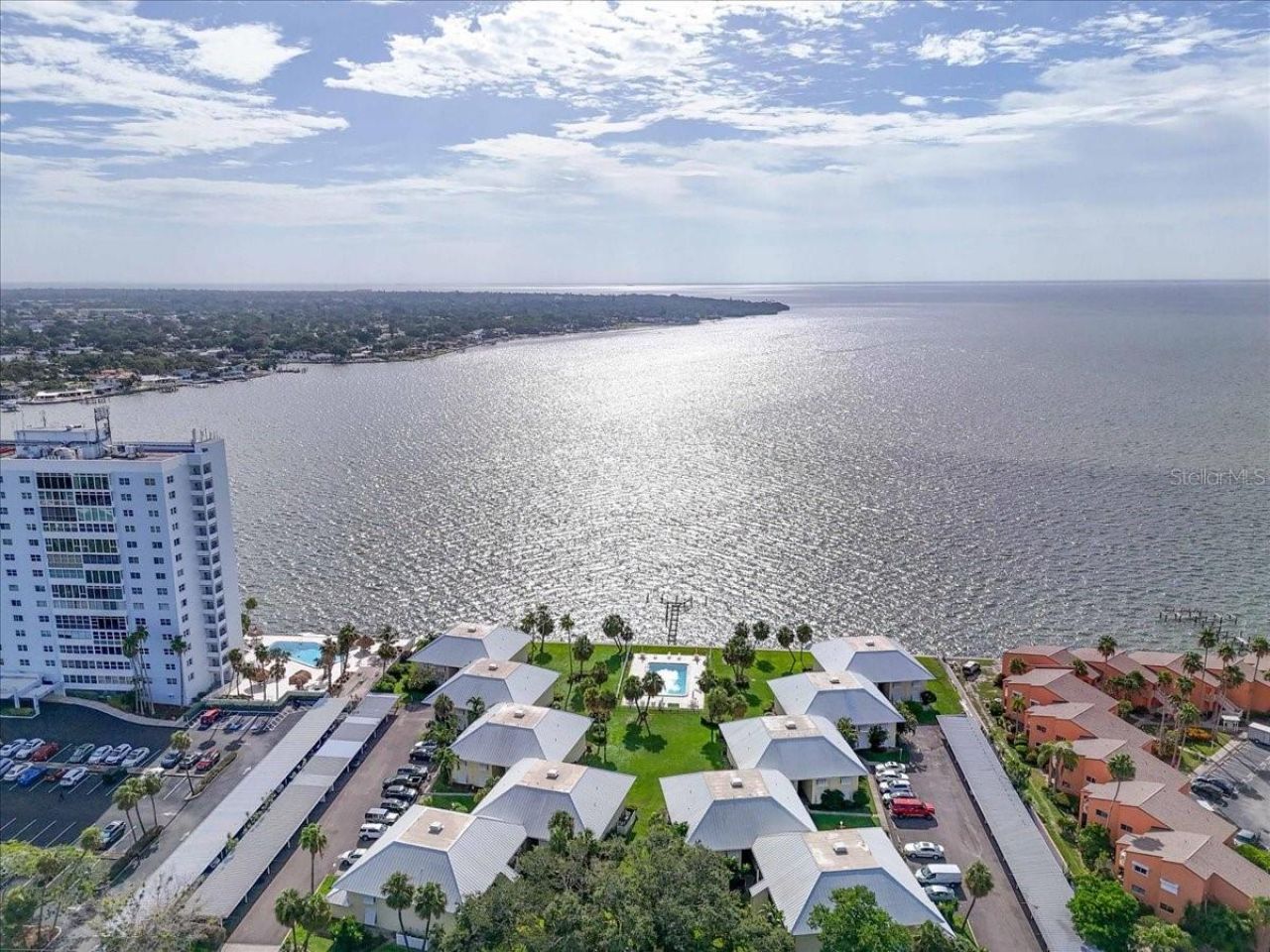 7300 Sunshine Skyway Lane S, Unit 107, Saint Petersburg, FL 33711 Photo