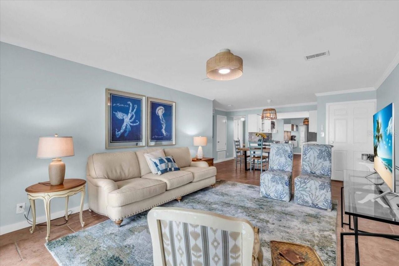 7300 Sunshine Skyway Lane S, Unit 107, Saint Petersburg, FL 33711 Photo