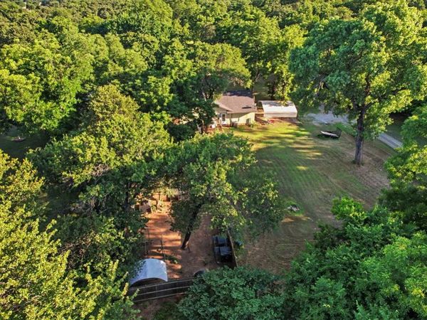 104 SW Timber Lane , Indiahoma, OK 73552