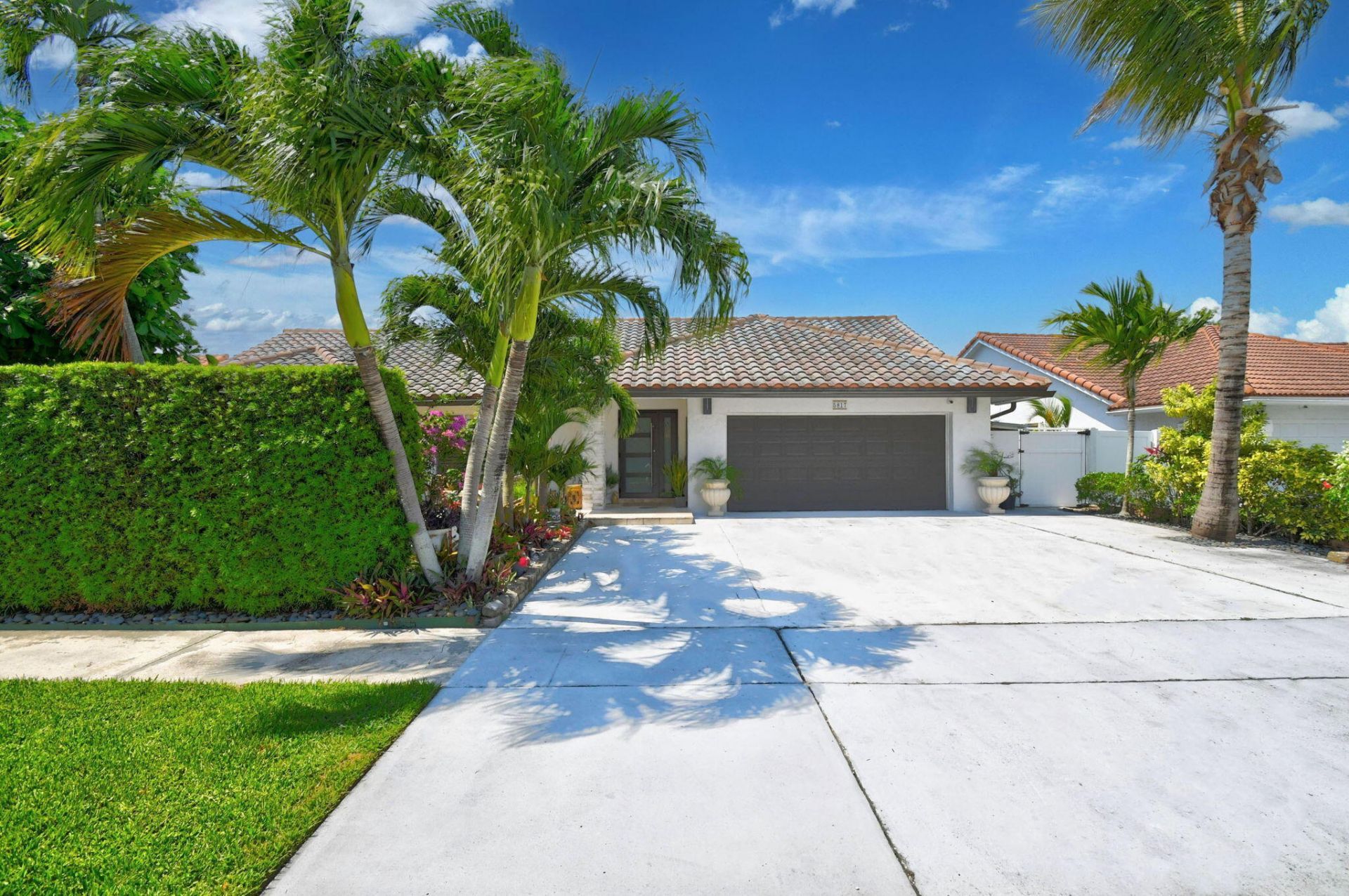 5817 Laurel Green Circle, Boynton Beach, FL 33437 Photo