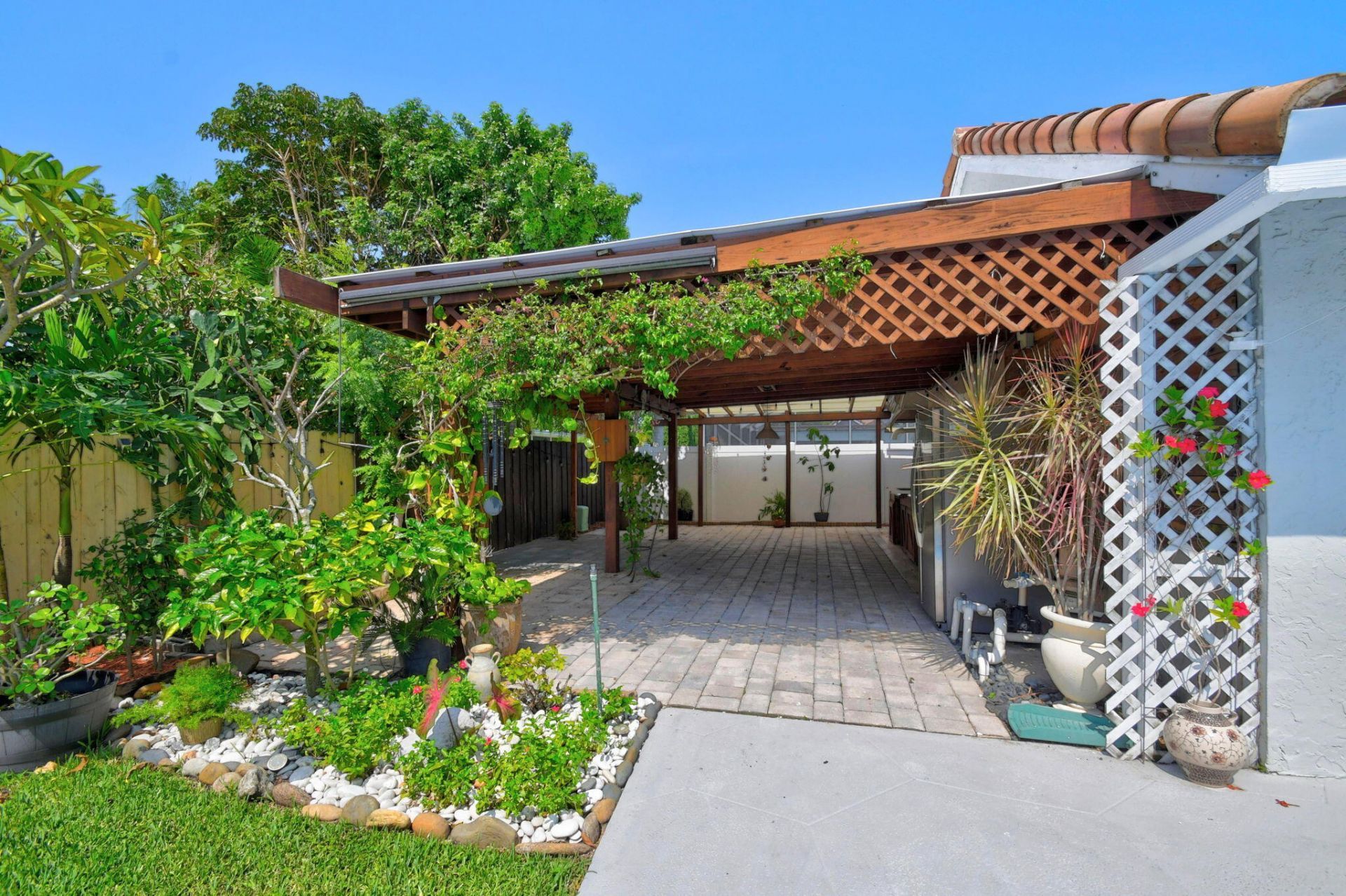 5817 Laurel Green Circle, Boynton Beach, FL 33437 Photo