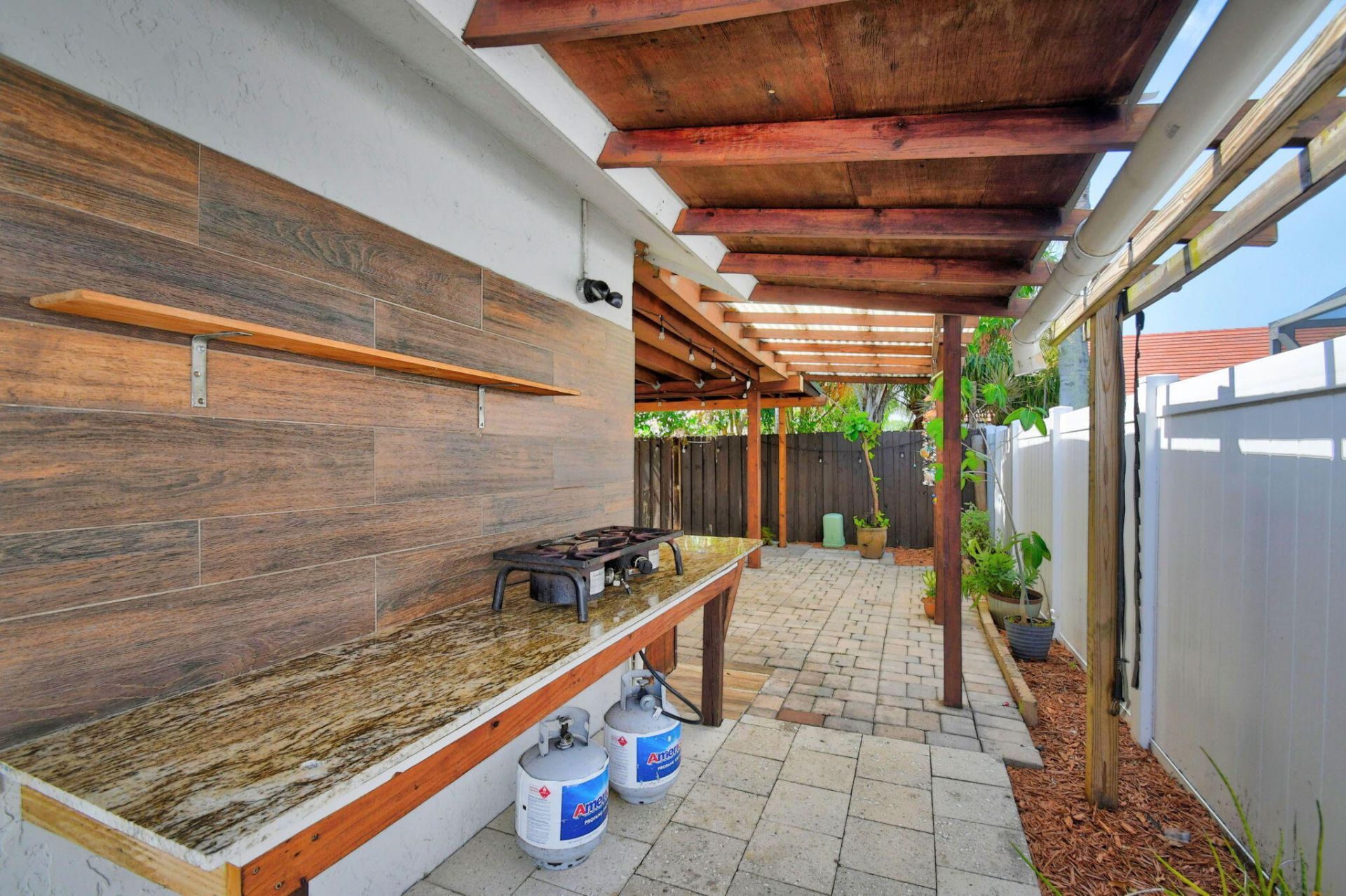 5817 Laurel Green Circle, Boynton Beach, FL 33437 Photo