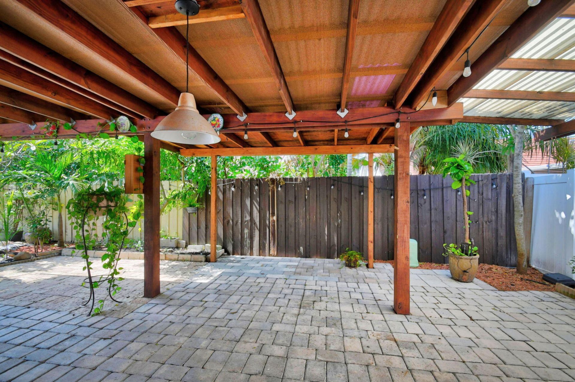 5817 Laurel Green Circle, Boynton Beach, FL 33437 Photo