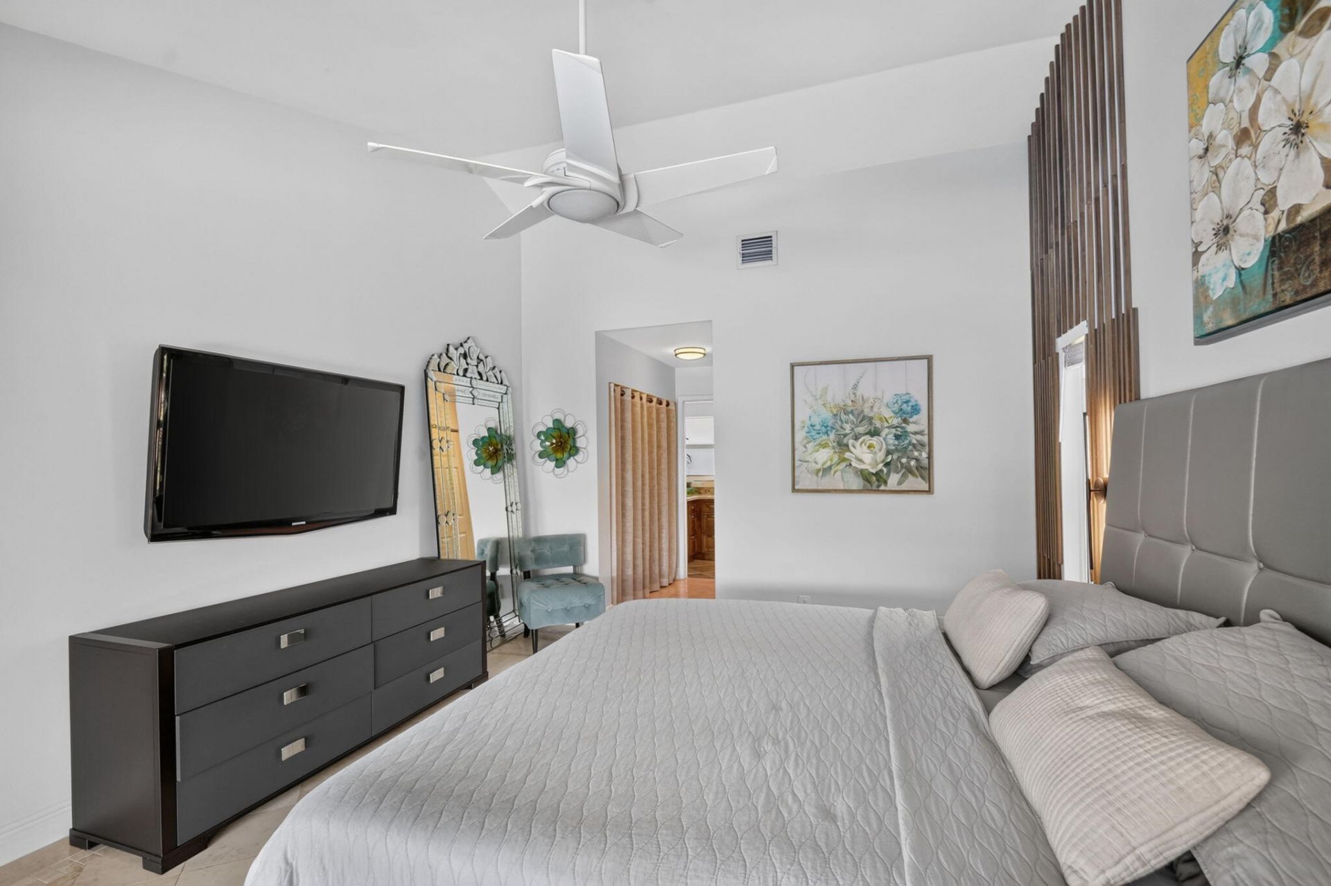 5817 Laurel Green Circle, Boynton Beach, FL 33437 Photo