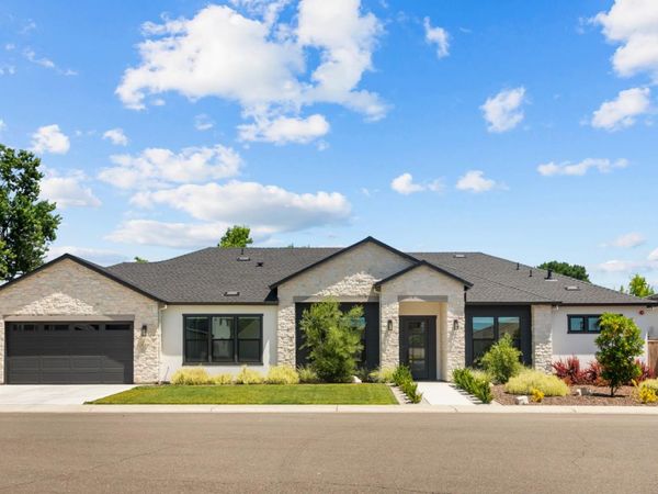 4031 Della Ct, Rocklin, CA 95677