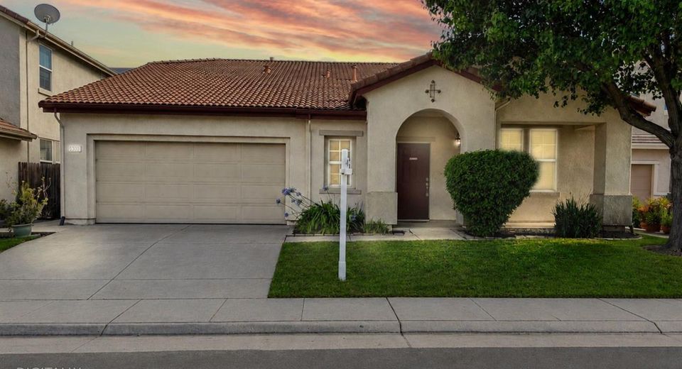 5300 Kungsting Way, Elk Grove, CA 95757 Photo
