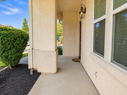 5300 Kungsting Way, Elk Grove, CA 95757 Photo