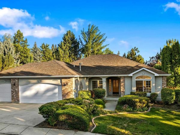 4415 W Quail Ridge Dr, Boise, ID 83703
