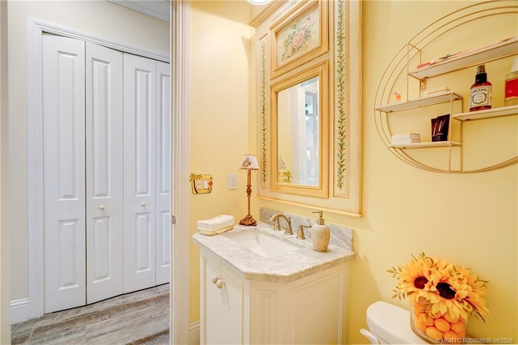 412 SW Akron Avenue, Stuart, FL 34994 Photo