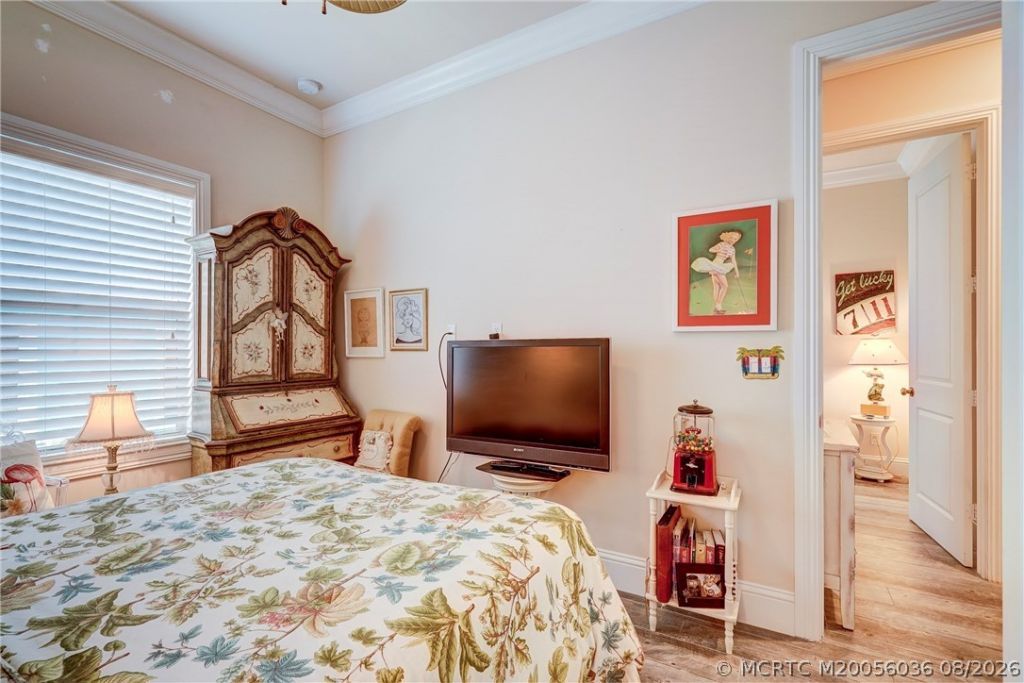 412 SW Akron Avenue, Stuart, FL 34994 Photo