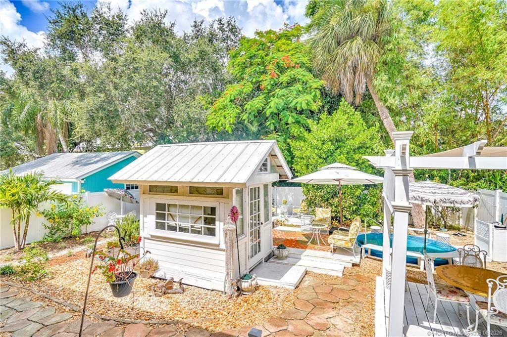 412 SW Akron Avenue, Stuart, FL 34994 Photo