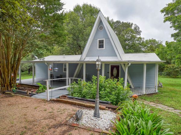 147 Deer Run DR, Cedar Creek, TX 78612