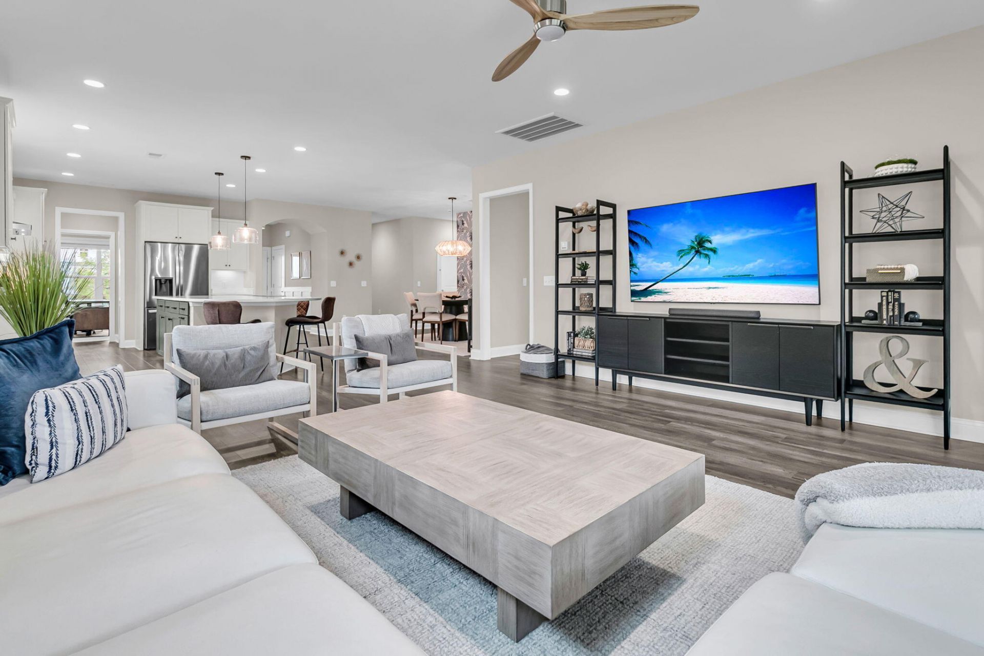 300 Autumn Azalea Way Photo 25