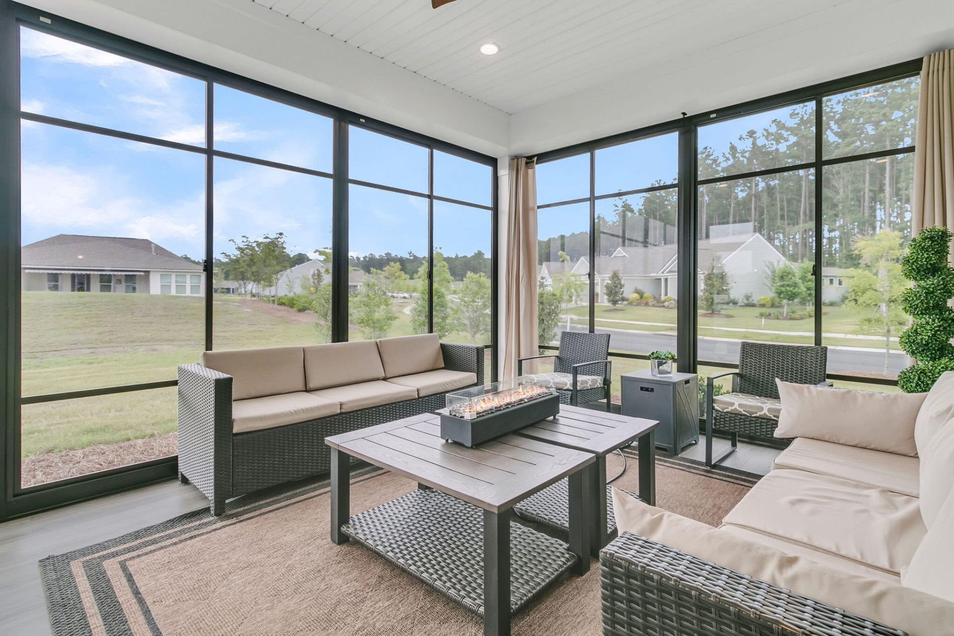 300 Autumn Azalea Way Photo 28