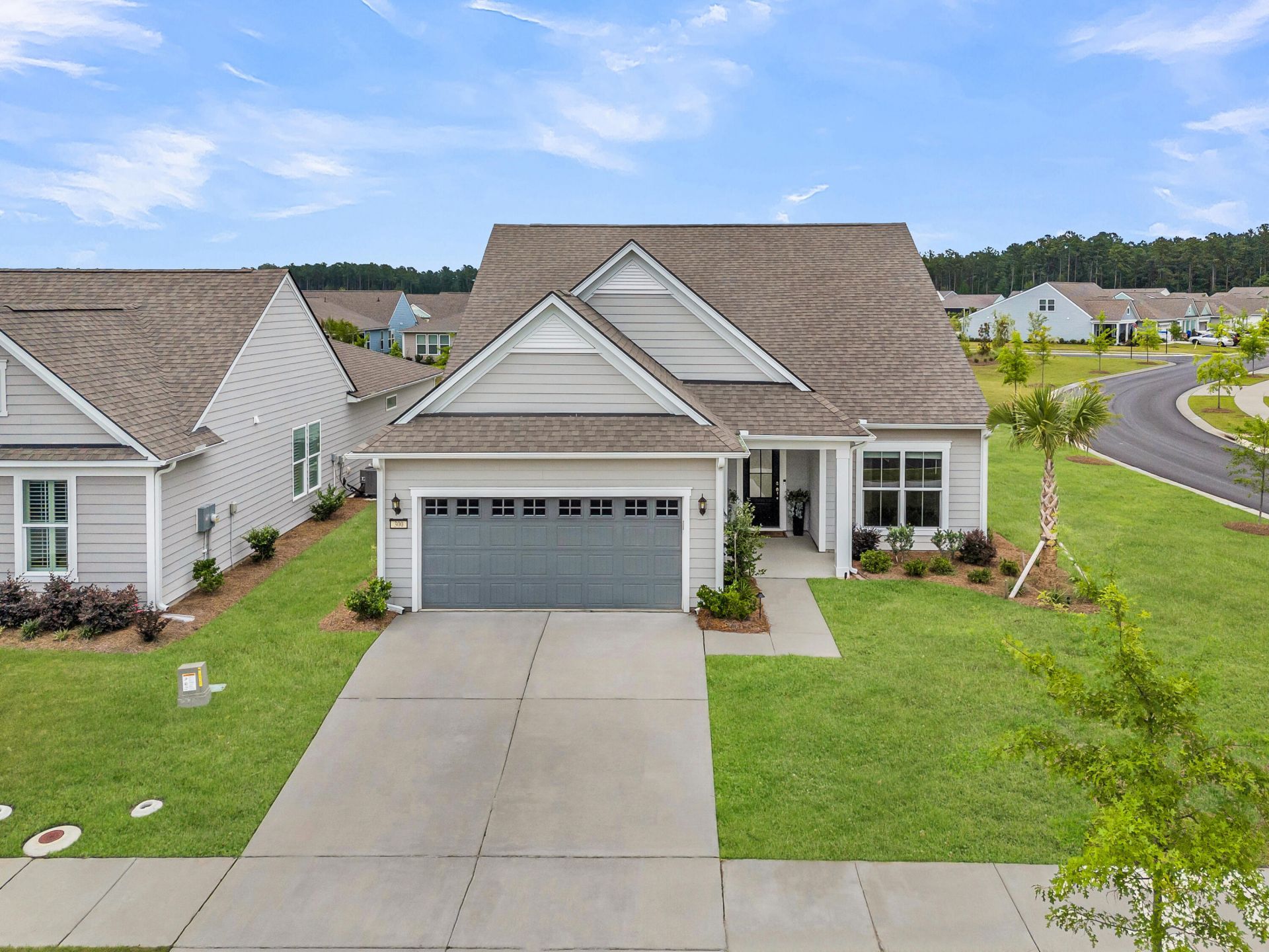 300 Autumn Azalea Way Photo 4
