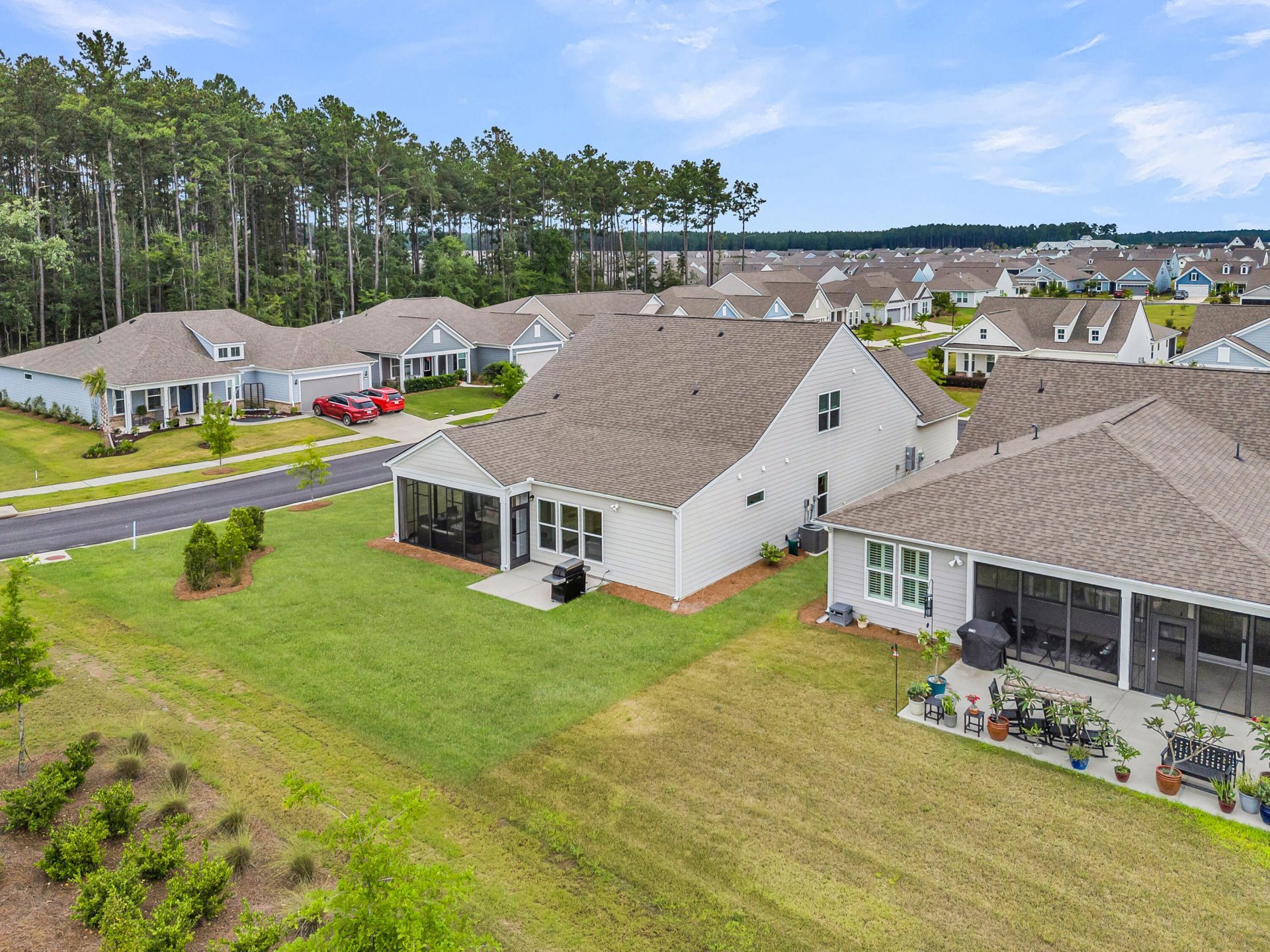 300 Autumn Azalea Way Photo 41