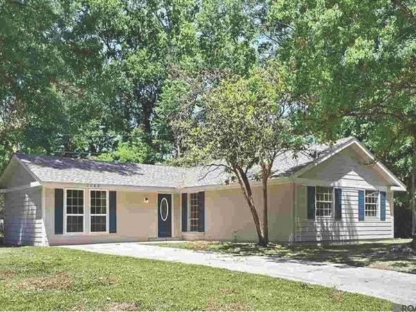3045 Courtland Cir, Baton Rouge, LA 70814