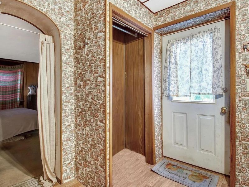 1420 County Road 302, Bellevue, OH 44811 Photo 5