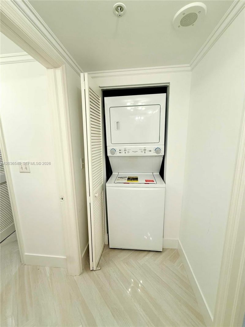2951 S Bayshore Dr , Unit 316, Miami, FL 33133 Photo