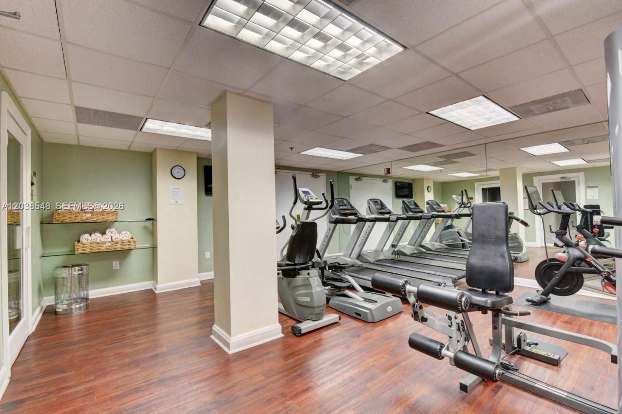 2951 S Bayshore Dr , Unit 316, Miami, FL 33133 Photo