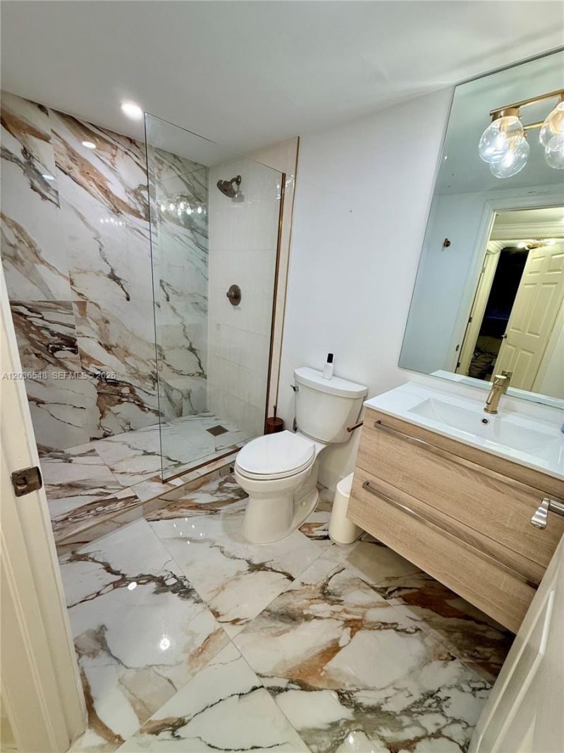 2951 S Bayshore Dr , Unit 316, Miami, FL 33133 Photo
