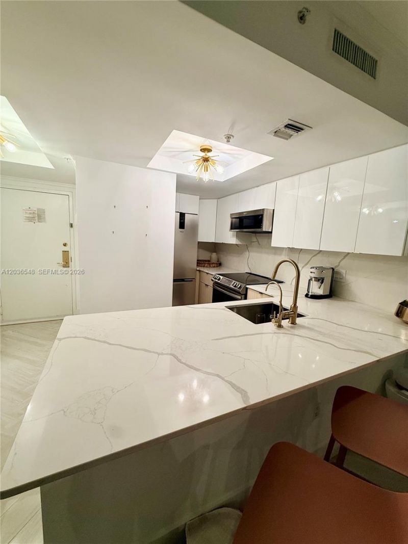 2951 S Bayshore Dr , Unit 316, Miami, FL 33133 Photo