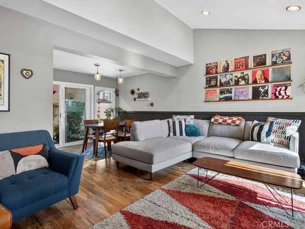 1090 Westward Lane, Unit 5, Costa Mesa, CA 92627
