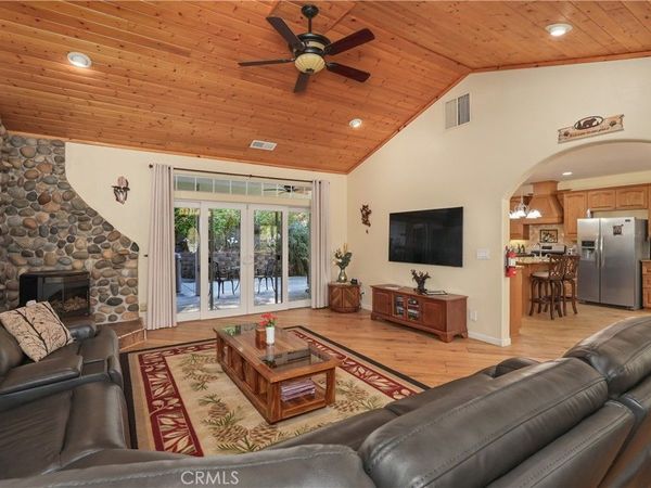 39367 Pine Ridge Road, Oakhurst, CA 93644