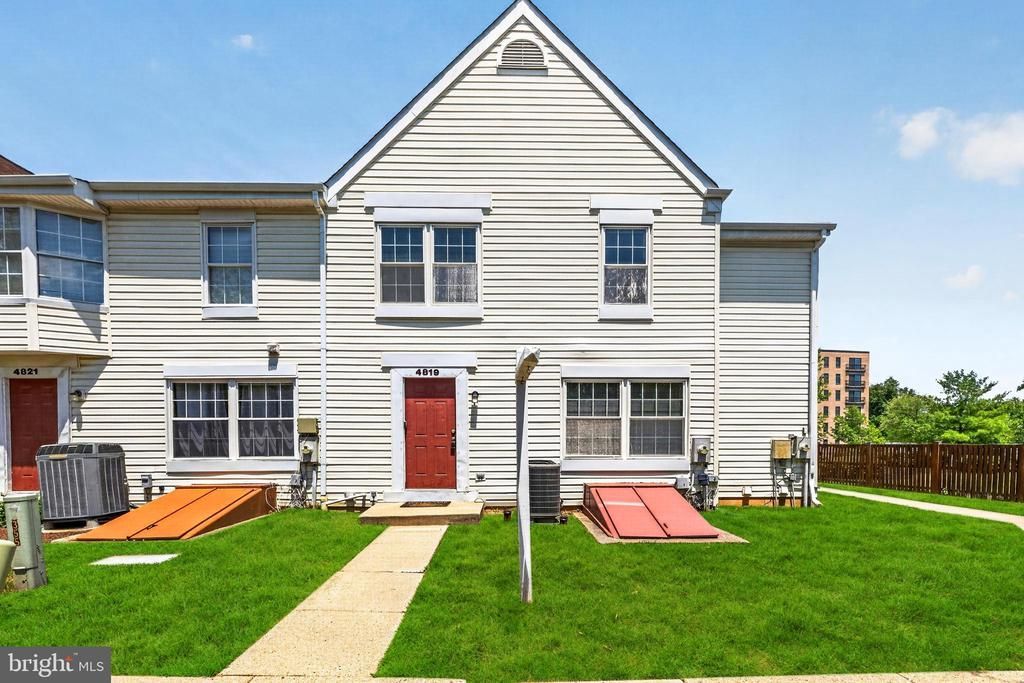 4819 BERWYN HOUSE ROAD, COLLEGE PARK, MD 20740
