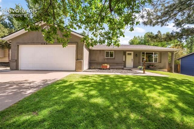 380 Winter Park Lane, Colorado Springs, CO 80919 Main Photo