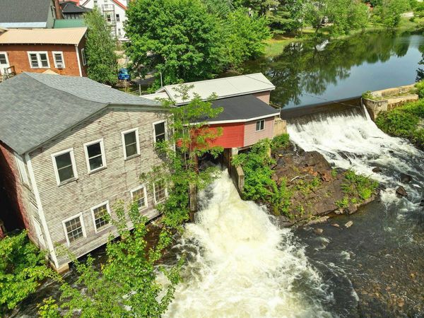 22 Main Street, Ashland, NH 03217