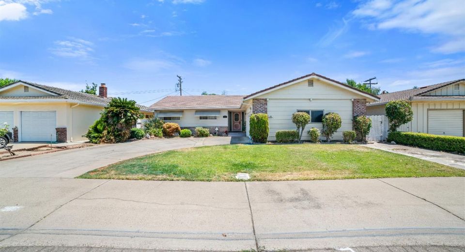 206 Benson Dr, Lodi, CA 95242 Photo