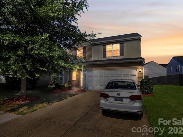 7803 Paper Birch Drive, Charlotte, NC 28215