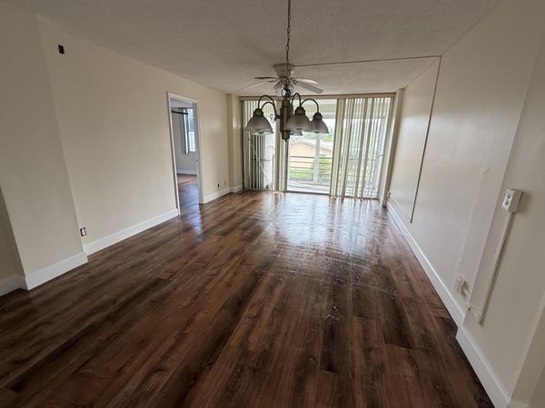 109 Royal Park Drive, Unit 2c, Oakland Park, FL 33309