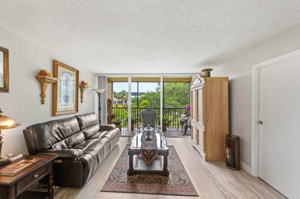 3801 Environ Boulevard, Unit 318, Lauderhill, FL 33319 Photo