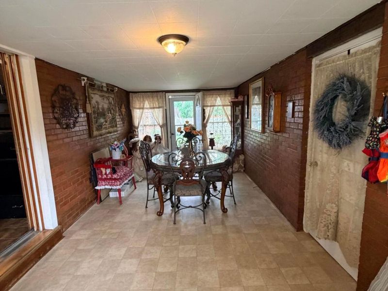 100 Inwood Road, West Jefferson, OH 43162 Photo 11