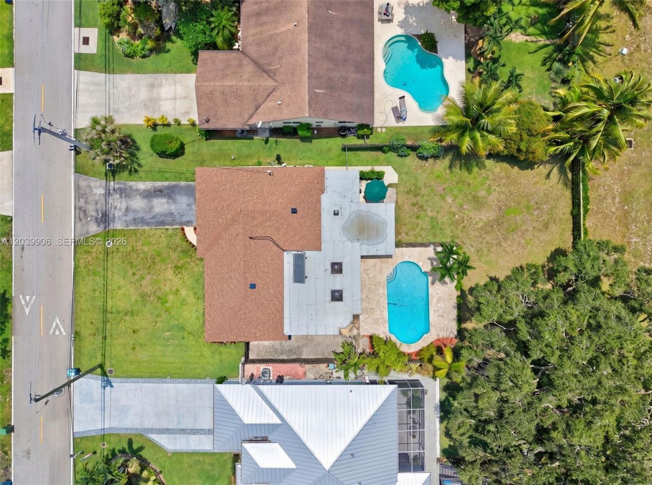 4831 NW 77th Ct, Pompano Beach, FL 33073 Photo