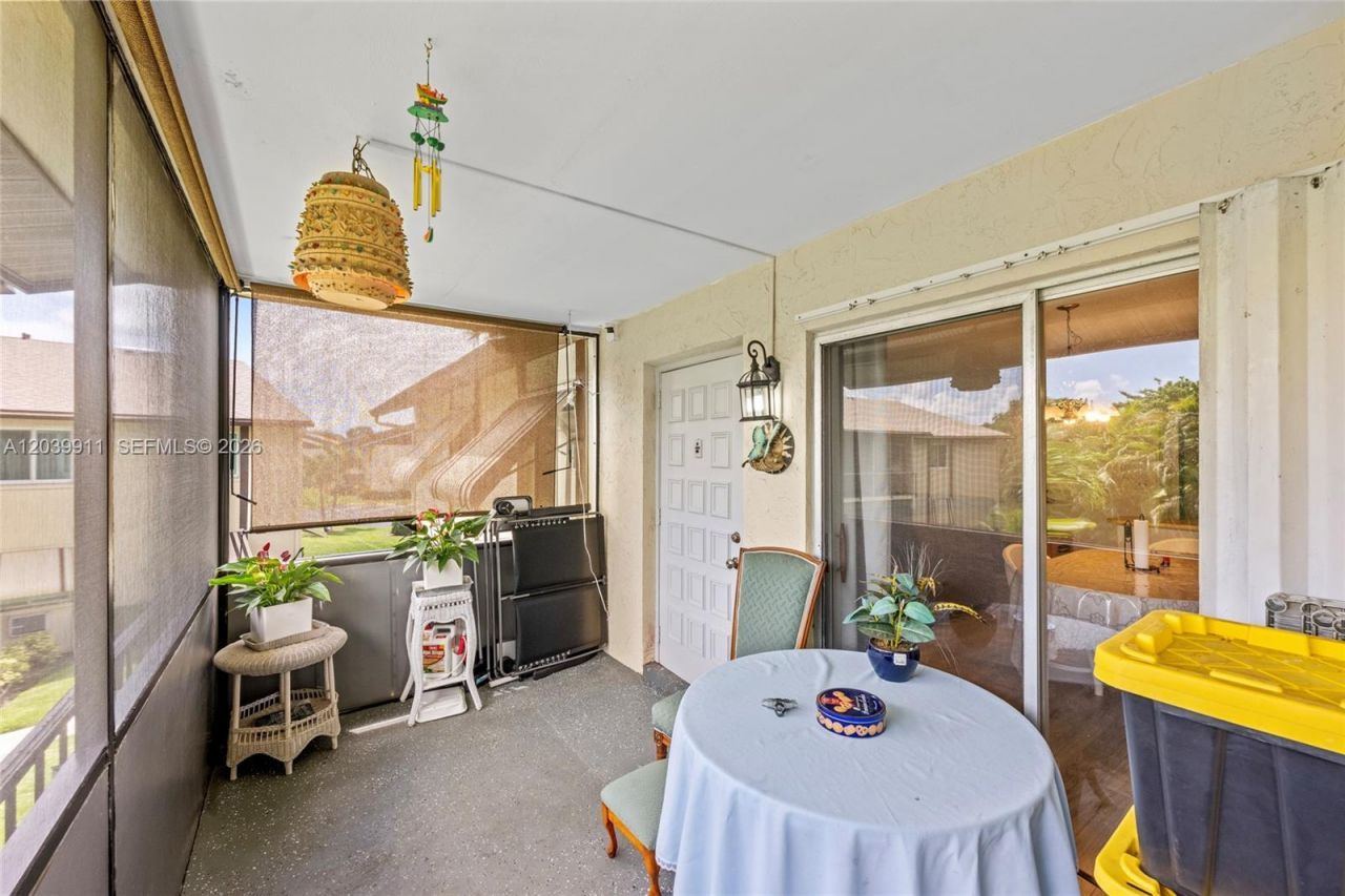 5839 La Pinata Blvd , Unit C-2, Greenacres, FL 33463 Photo