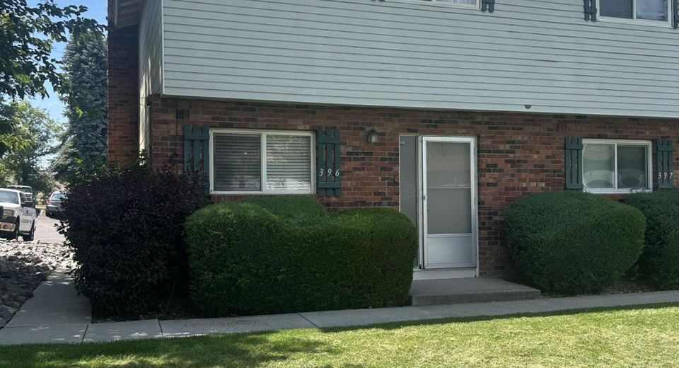 396 Smithridge Park, Reno, NV 89502 Photo