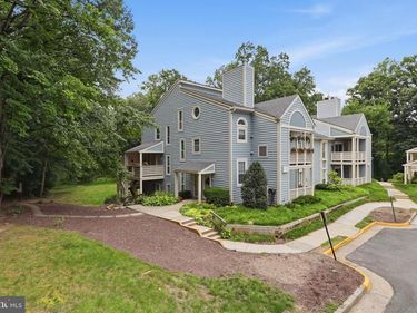 7805 WILLOW POINT DRIVE, Unit 7805, FALLS CHURCH, VA 22042